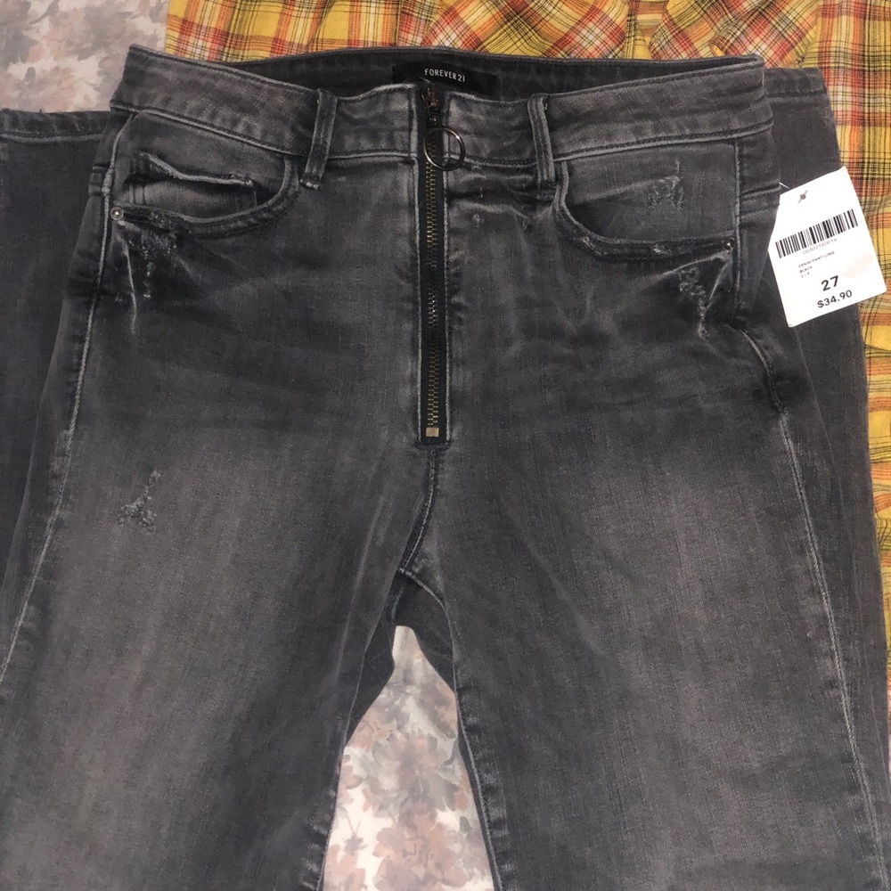 Gray washed skinny jeans